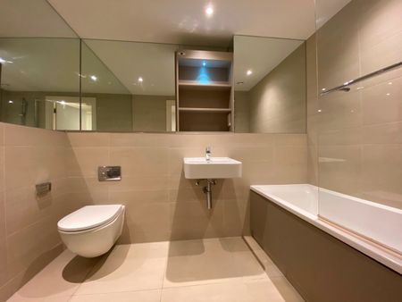 2 Bed Flat, Blackheath Road, SE10 - Photo 5