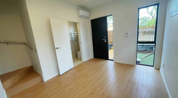 Modern living Townhouse - Photo 1