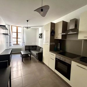 Location Appartement 1 pièces 20 m2 à Martigues - Photo 2