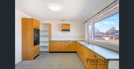 Charming 3-Bedroom Home in a Prime South Penrith Location - Photo 4