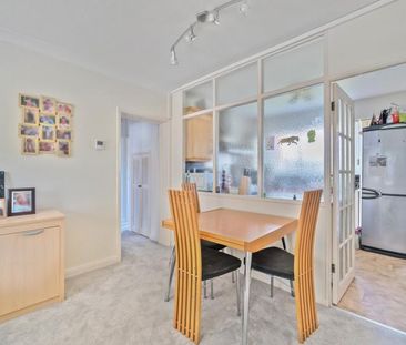 2 bedroom maisonette to rent - Photo 4