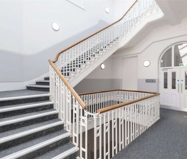 A one bedroom apartment close to Angel Station - Photo 4