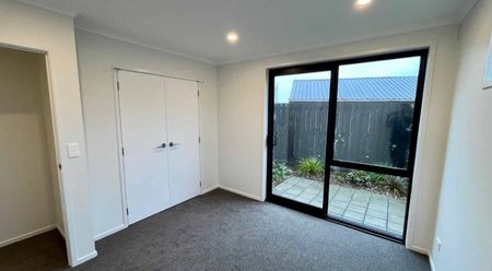 Modern Comfort Multiple Outdoor Spaces Great Location! - Photo 5