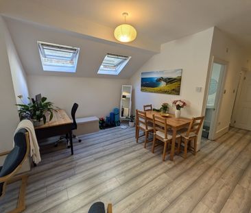 2 Bed Flat, Francemary Road, SE4 - Photo 3