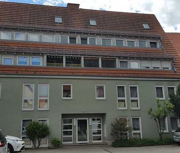 Ruhige 3-Zimmer-EG-Wohnung mit Terrasse in Mannheim-Seckenheim zum 01.09.2024 - Photo 1