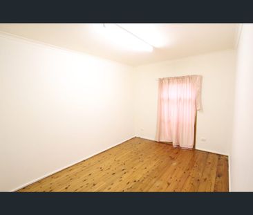 3 Corry Street, Bonnyrigg, NSW 2177 - Photo 3