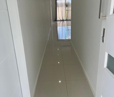 In a Prime Location in Sefton. - Photo 5