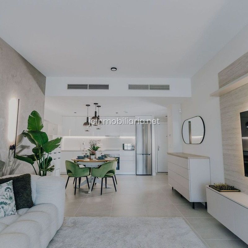 Apartamento en Estepona, La Resina, alquiler - Photo 1