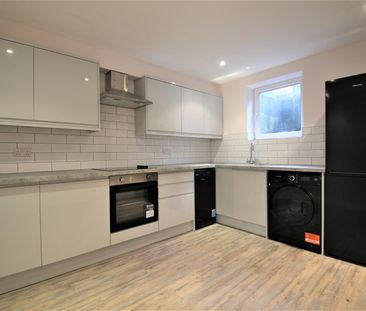 Thornville Road, Hyde Park, LS6 1JY, Leeds - Photo 2