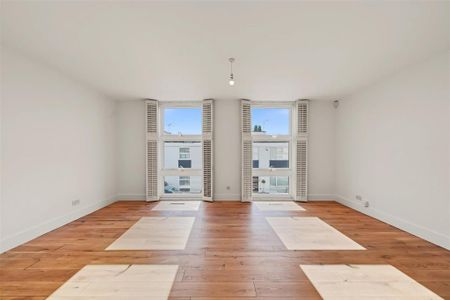 4 bedroom terraced house to rent - Photo 3