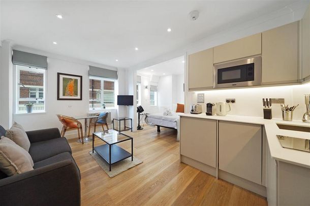 Studio to rent - Photo 1