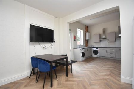 Bootham Crescent, York - Photo 5