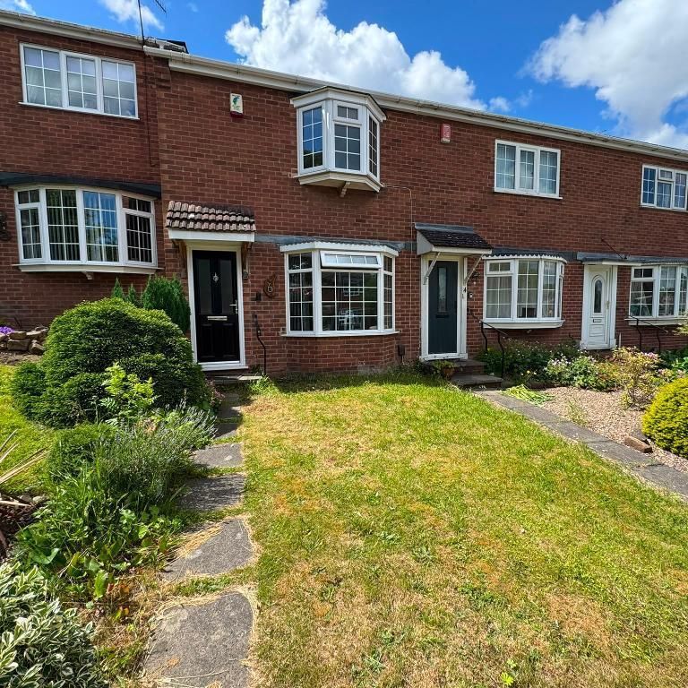 2 bedroom terraced house to rent - Photo 2