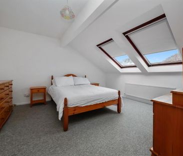 38 Drumkeen Court, Belfast, BT8 7TU - Photo 3