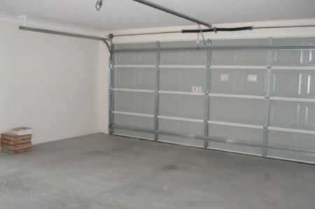 “Spacious Family Home in a Sought-After Location” - Photo 2