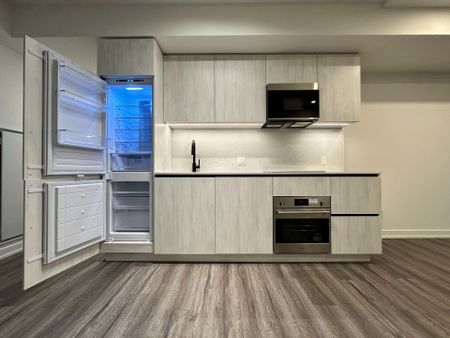 For Lease - 35 Parliament Street Unit# 1704, Toronto, Ontario - Photo 4