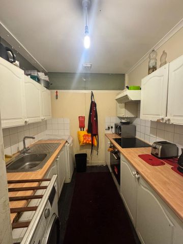 House share to rent - Photo 5