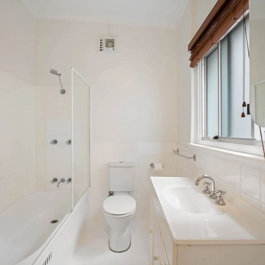 Bright & Refreshed Studio in Boutique 'Medina Hall' - Photo 1
