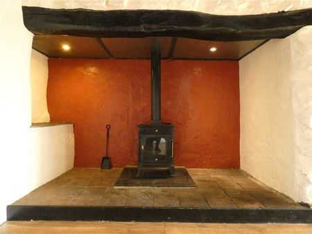 Cemlyn, Cemaes Bay, Isle Of Anglesey, LL67 - Photo 2