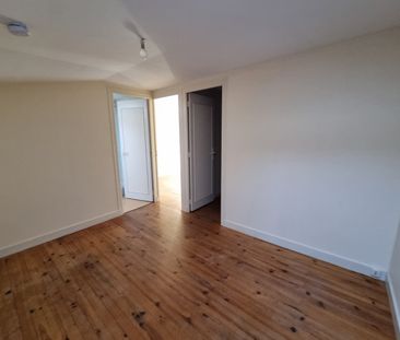 Location Maison 5 pièces 151m² JARNAC 16200 - Photo 5