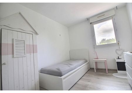 Location Appartement 5 pièces 118m² LA CIOTAT 13600 - Photo 5