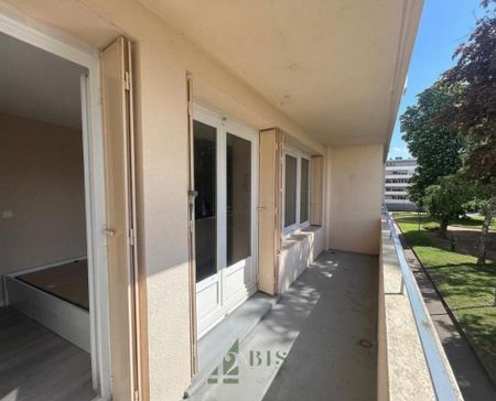 Location Appartement 3 pièces 57m² LE COTEAU 42120 - Photo 5