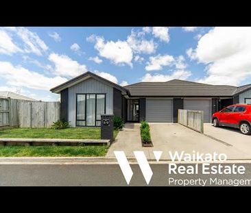 Modern Two Bedroom Home - Photo 4