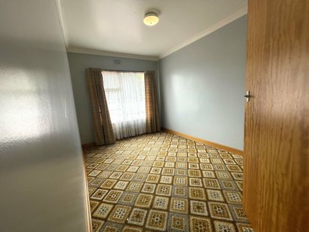 Cosy 3 Bedroom home - Amazing views - Photo 4