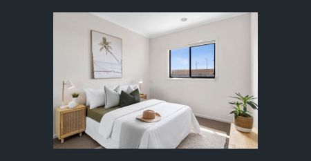 Neatly presented family home - Photo 3