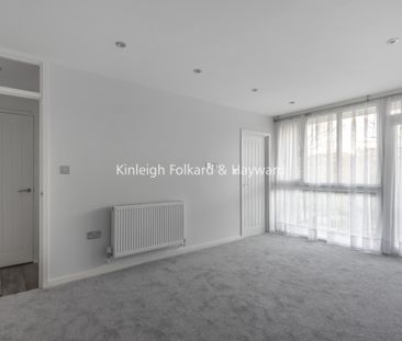 Ashbourne Close, London, N12 - Photo 1