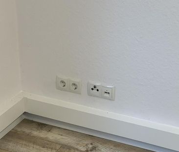 Schöne 2 Zimmer Wohnung in einer DHH in Billstedt nach Totalsanieru... - Photo 4