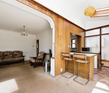 4 bedroom semi-detached house to rent - Photo 1