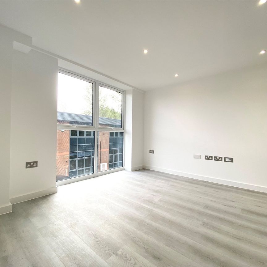 Parkview House, Wokingham Parkview House, Wokingham - Photo 1