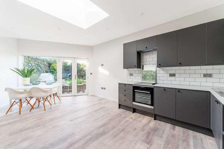 Conyers Road, Streatham Common, SW16 - Photo 3