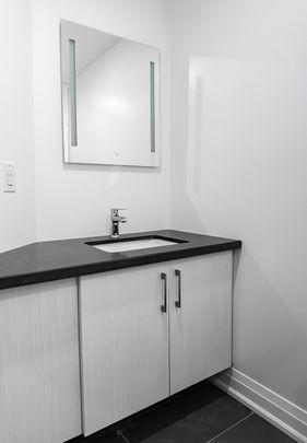 For Lease - 219 Jarvis Street Unit# 2, Toronto, Ontario - Photo 1