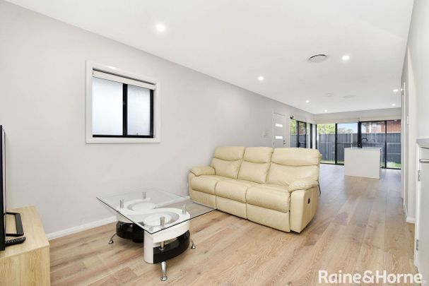 5/27 John Street, St Marys, NSW 2760 - Photo 1