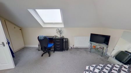 5 bedroom house to rent - Photo 2