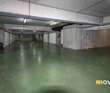 Dakappartement met 1 slaapkamer en met uniek uitzicht! - Photo 2