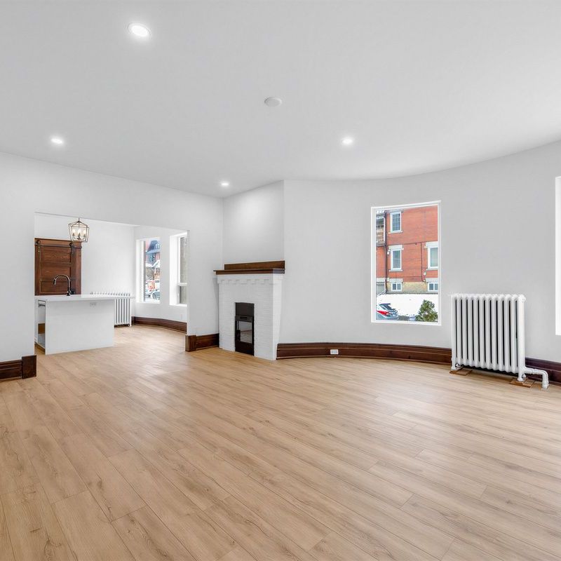 For Lease - 171 Parkside Drive Unit# Main, Toronto, Ontario - Photo 1