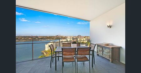 Modern two bedroom apartment in Pyrmont - Photo 4