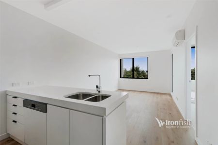 1 Bed, 1 Bath - Photo 5