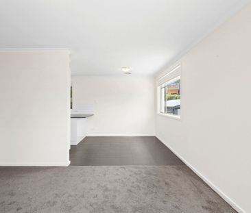 5 Wyatt Street, Torrens ACT 2607 - House For Rent | Domain - Photo 1