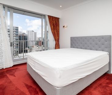 Penthouse Apartment - Photo 4