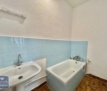 Location Appartement 1 pièce 38m² ST ETIENNE 42000 - Photo 5