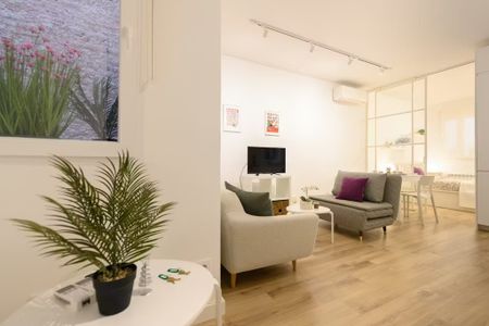 Calle de Guillermo de Osma, Madrid, Community of Madrid 28045 - Photo 4