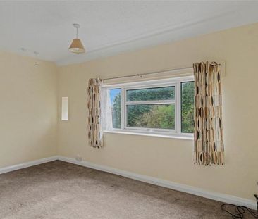 1 bedroom semi-detached house to rent - Photo 3