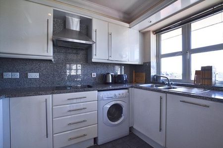 £692.31 per week (£3,000.00 per month) - Photo 5