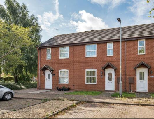 2 bedroom house to rent Maple Grove, Holbeach, PE12 - Photo 1