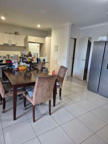 Eight Mile Plains - Photo 3