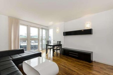 New Providence Wharf, Canary Wharf, E14 - Photo 2